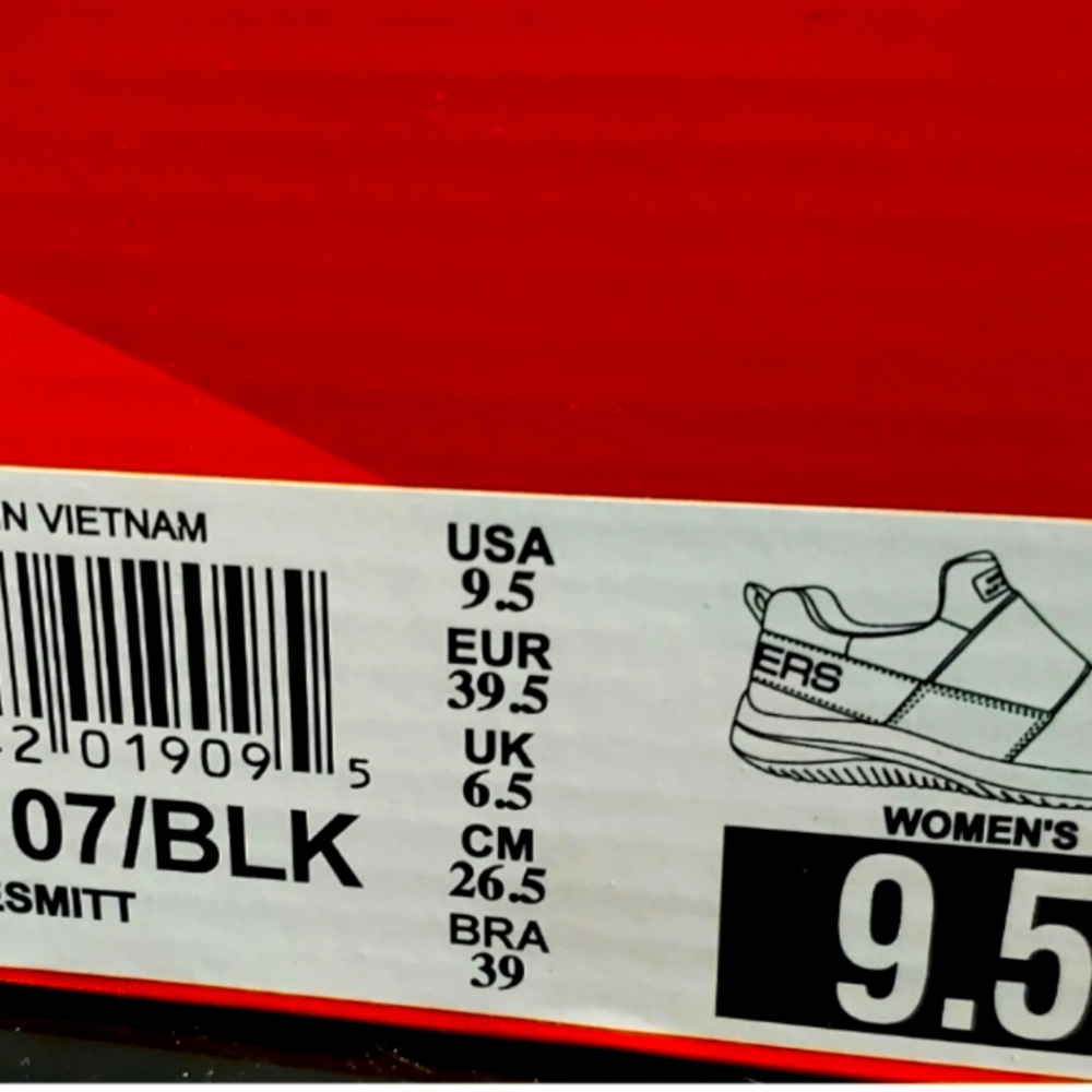 Skeckers Slip-On Woman Work Sneaker, Slip Resistant - Picture 8 of 10